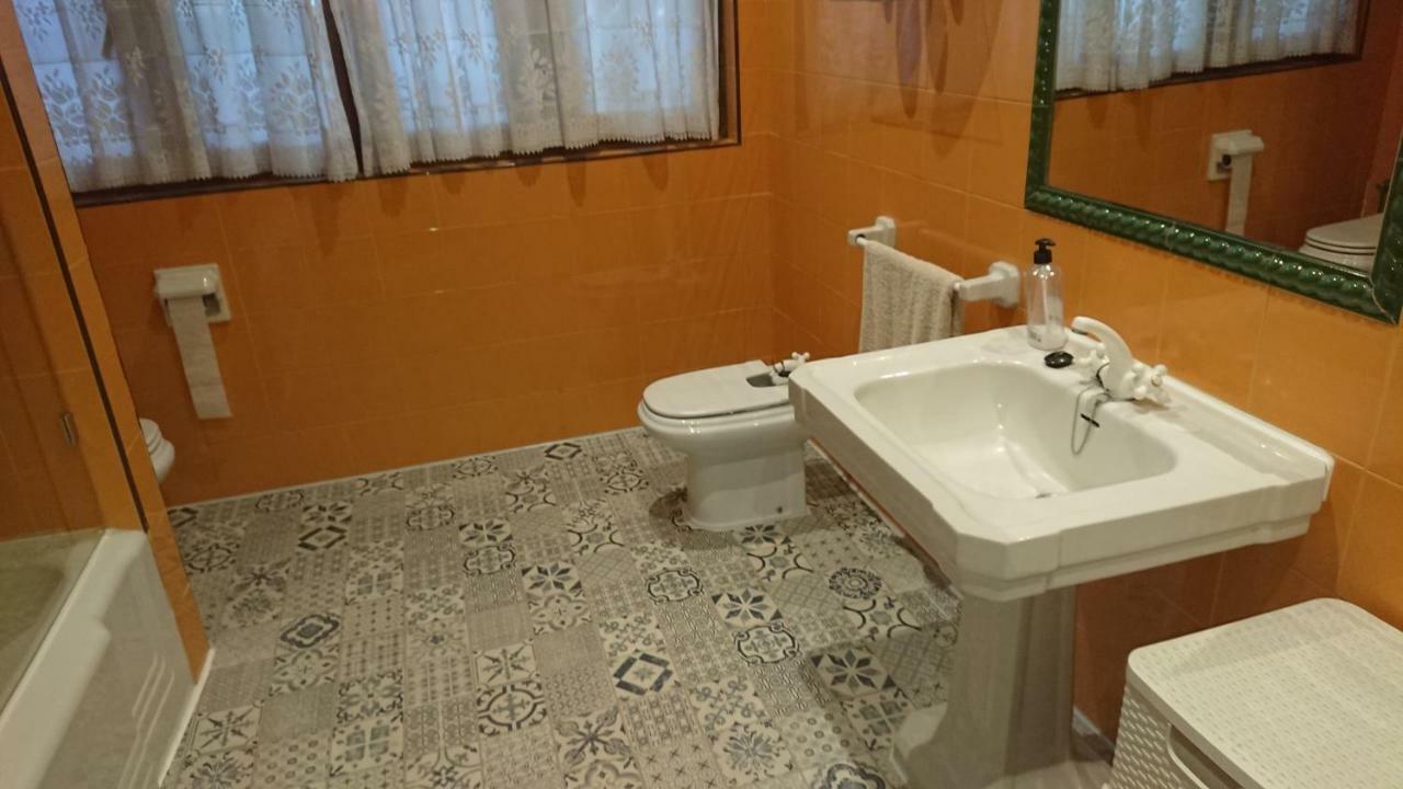 Apartamento APARTAMENTO PLAZA las BARQUERAS Llanes Exterior foto
